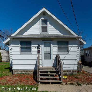 Main picture of 5919 Maplewood Rd