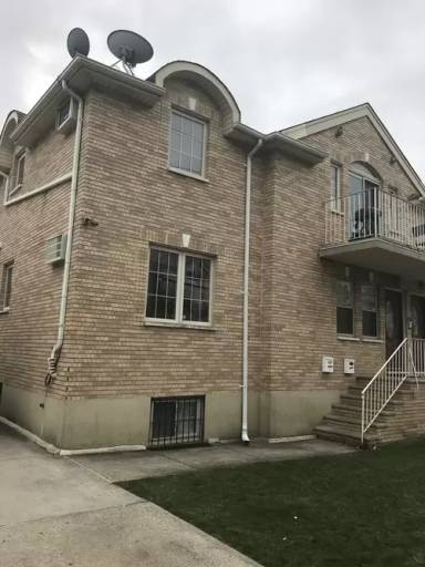 Main picture of 20930 39th Ave