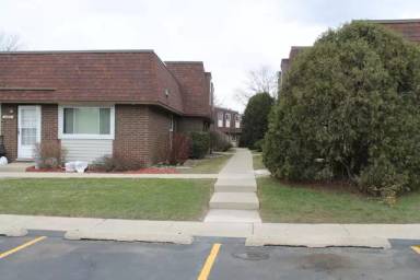 Main picture of 2568 Berkshire Ct