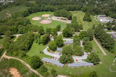 Main picture of 142 Harrison Rd