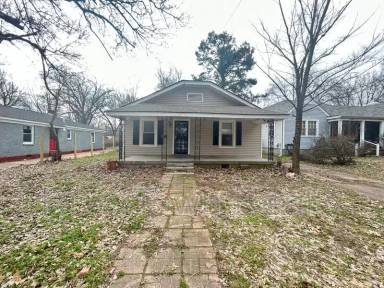 Main picture of 3617 Tutwiler Ave