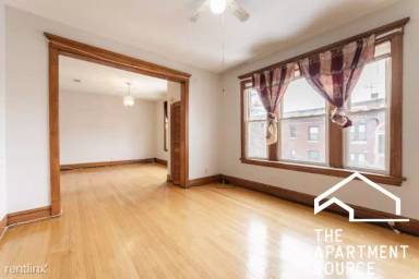 Main picture of 2807 N Francisco Ave