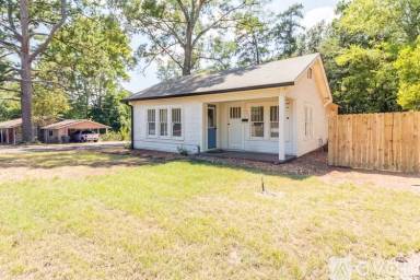 Main picture of 2501 Pearl St
