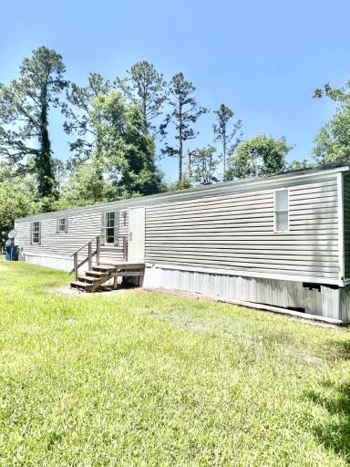 Main picture of 1090 Clark Rd
