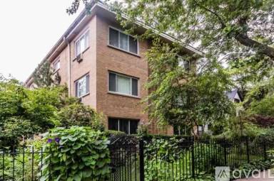 Main picture of 1655 W Farwell Ave