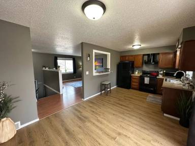 Main picture of 248 Grand Blvd