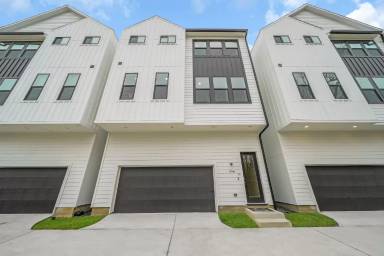 Main picture of 6746 Del Rio St
