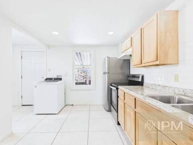 Main picture of 532 Ridge St