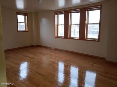 Main picture of 3004-3008 E Cheltenham Pl Apartments