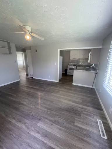 Main picture of 5941 Raytown Rd