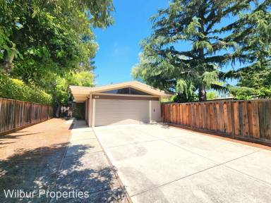 Main picture of 843 Marshall Dr
