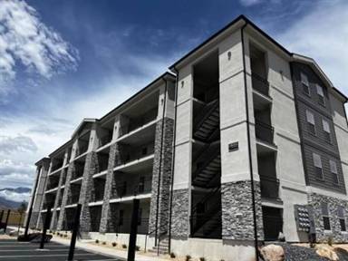 Main picture of 184 N Lone Rock Dr