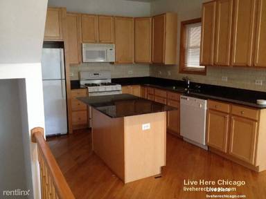 Main picture of 1103 W Cornelia Ave