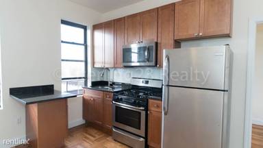 Main picture of 3084 34th St