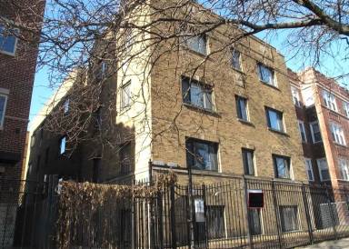 Main picture of 4944 N Harding Ave
