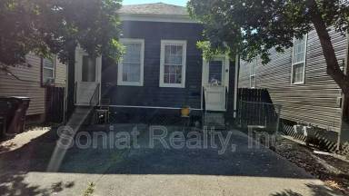 Main picture of 1505 Clouet St