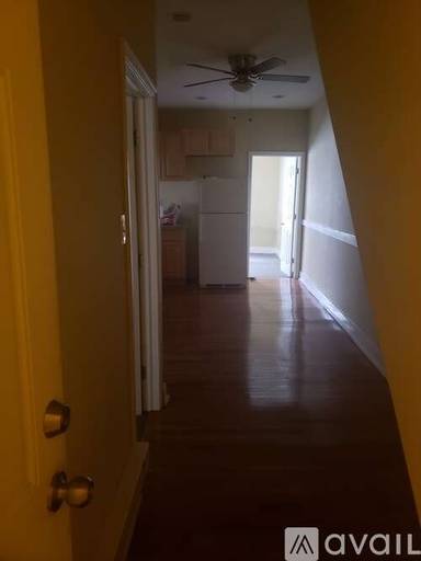Main picture of 1426 W Susquehanna Ave