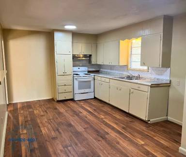 Main picture of 916 Arkansas St