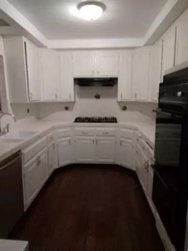Main picture of 4136 W 138th St