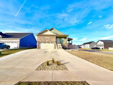 Main picture of 201 Ardell Dr
