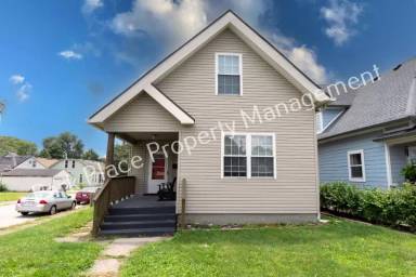 Main picture of 743 Cottage Ave