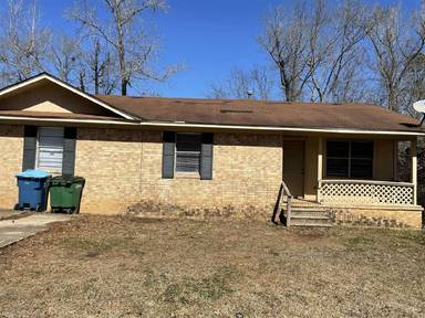 Main picture of 2103 Rogers St