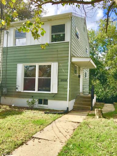 Main picture of 12018 Centerhill St