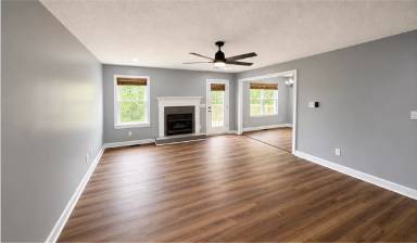 Main picture of 246 Lynhaven Dr