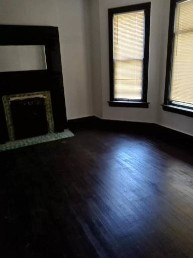 Main picture of 214 E Philadelphia St