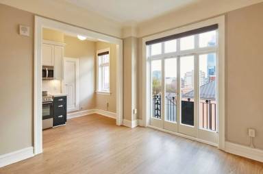 Main picture of 1207 SW Broadway