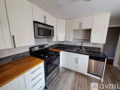 Main picture of 1084 Sells Ave