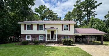 Main picture of 7075 Darnell St