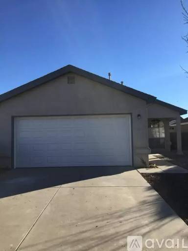 Main picture of 1985 Panorama Dr SW