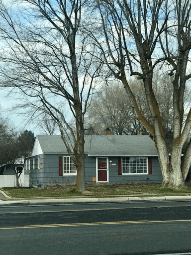 Main picture of 705 E Mountain View Ave