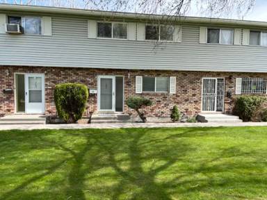 Main picture of 102 Smithridge Park