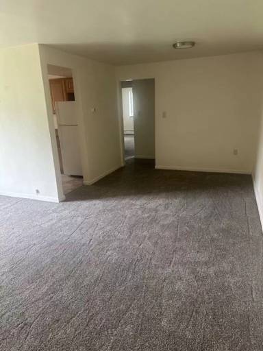 Main picture of 1027 Findley Dr W