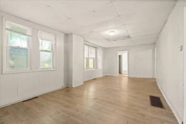 Main picture of 3115 Chelsea Ave