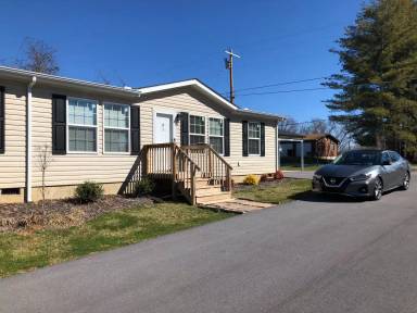 Main picture of 1316 Cora Ln