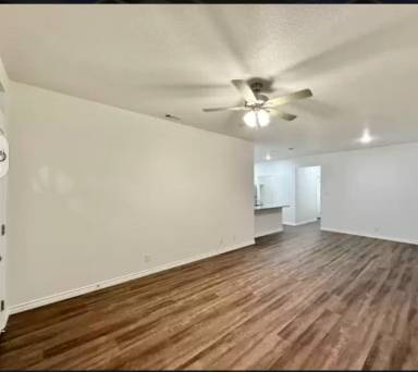 Main picture of 1102 Carlsberg Dr