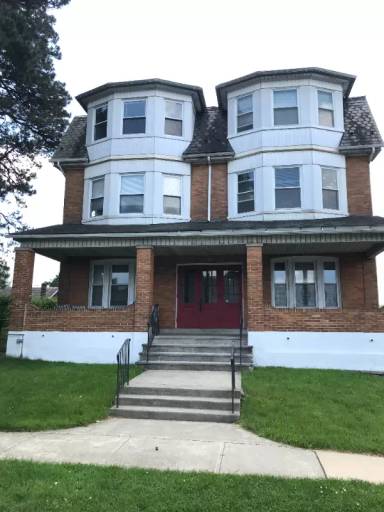 Main picture of 1631 W Broad St