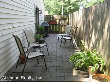Main picture of 1251 Eaglewood Dr