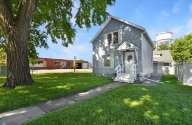 Main picture of 602 10th St N