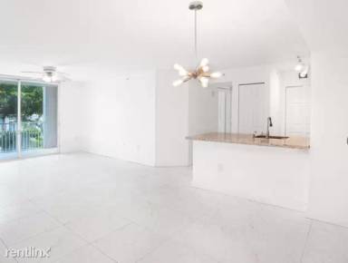 Main picture of 655 SW 111th Way