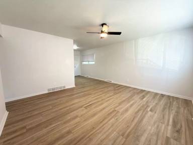Main picture of 3064 Aquadale Ln