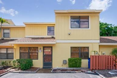 Main picture of 5170 Tennis Ln