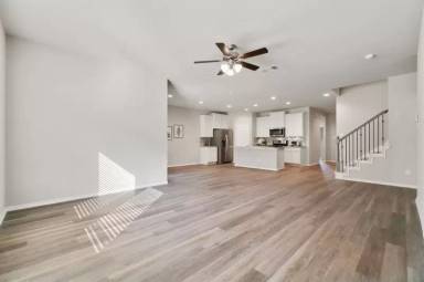 Main picture of 2274 Strong Horse Dr