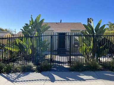 Main picture of 4005 National Ave