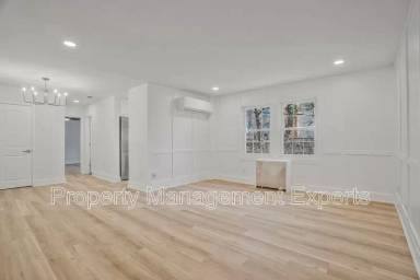 Main picture of 1217 N Kensington St