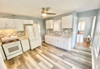 Main picture of 66 Gold St