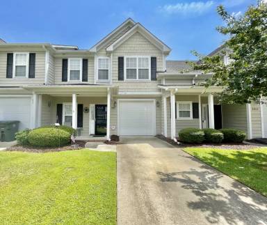 Main picture of 3049 Candlelight Dr